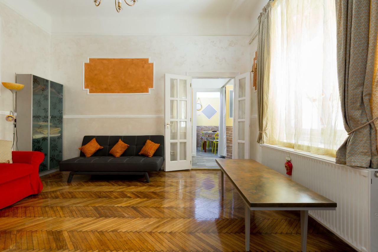 Budapestapartment9 Luaran gambar